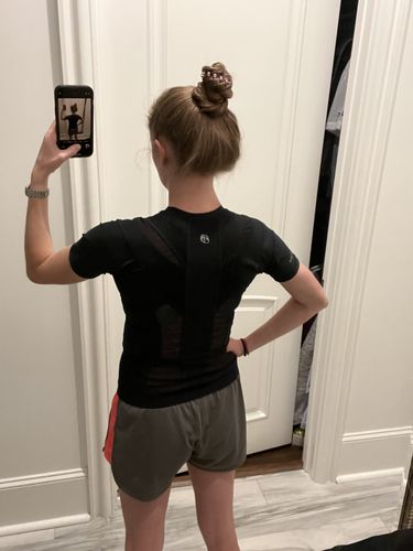 Customer photo review of Posture Shirt® For Women - Pullover