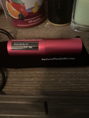 Customer photo review of Travel Spray 0.27 oz Good Girl For Women By Carolina Herrera