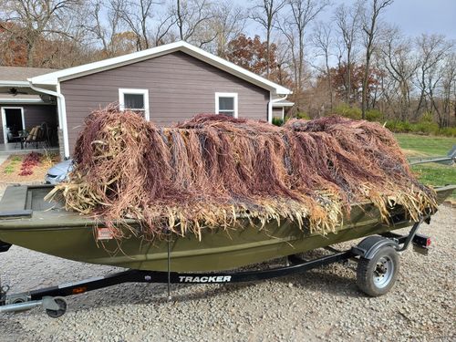 Customer photo review of Hunting Blind Raffia Grass (Pack)