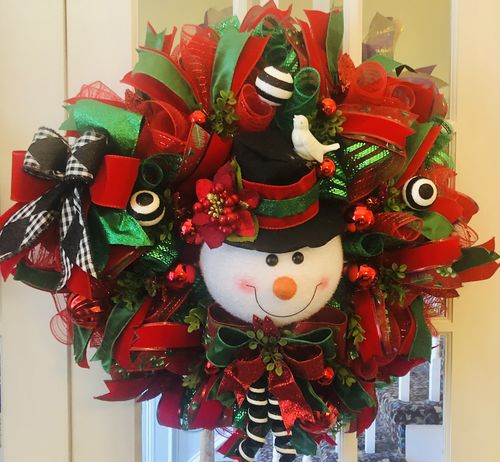 Customer photo review of 5'L Glitter Ball Garland Black/White XG6733M9