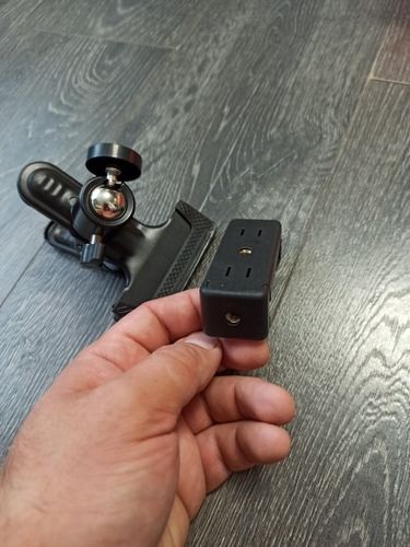 Customer photo review of Guitarcamz™ Best Guitar headstock camera mount.