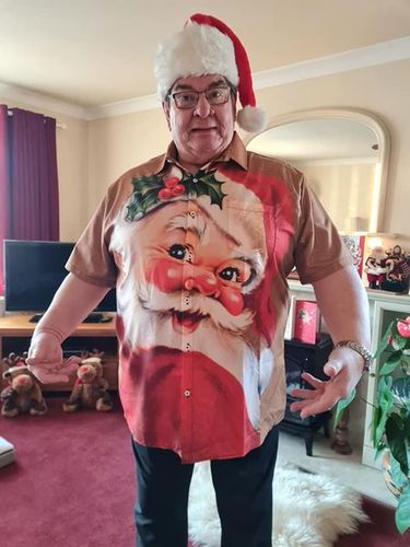 Customer photo review of Christmas Elements Kind Red Nose Santa Claus Printing Men's Short Sleeve Shirt