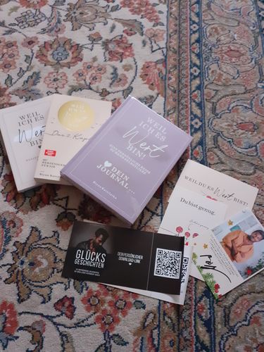 Customer photo review of Erlebnis-BOX von "Weil ich es wert bin! Das 2. Kapitel - 267 Herzensgedanken für sie“