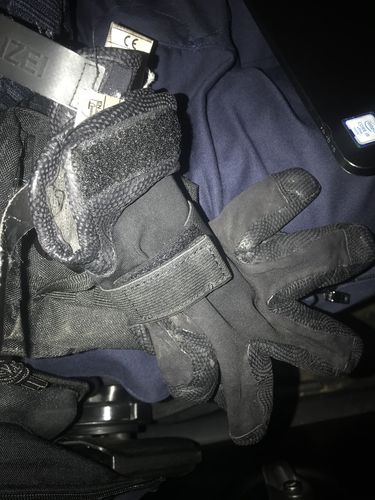 Customer photo review of Snigeldesign Elastic Handschuhhalter