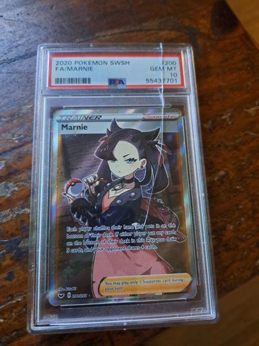 Customer photo review of Clutch Pokémon Mystery Box