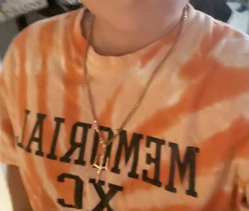 Customer photo review of Trident Pendant - Gold