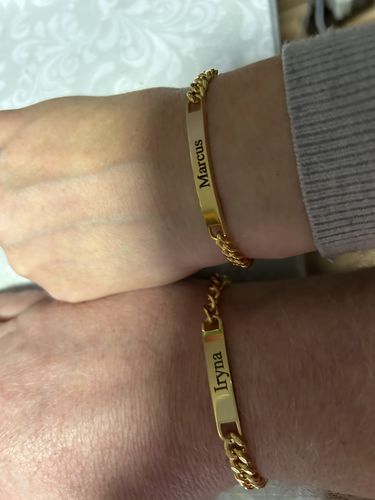 Customer photo review of Freundschaftsarmbänder mit Gravur
