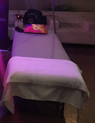 Customer photo review of Qi Vibroacoustic Professional Sound Therapy Bed