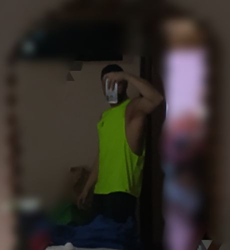 Customer photo review of Elite Nowa Tank - Neon