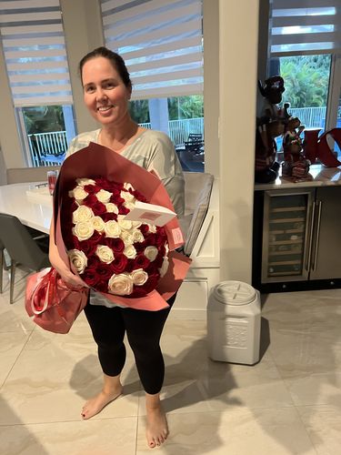 Customer photo review of White & Red Bouquet