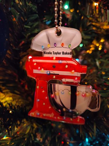 Customer photo review of Personalized Baking Mixer Lights Christmas Ornament