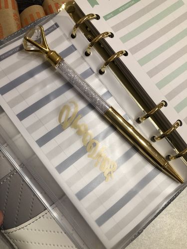 Customer photo review of The Empress Diamond Pen - Gold Reign