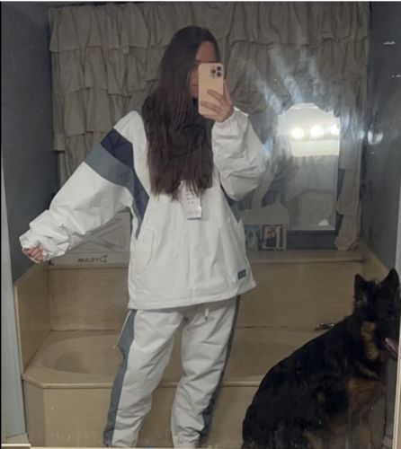 Customer photo review of Women's Snowboard Ski Suits Anorak Insulated Jacket and Pants
