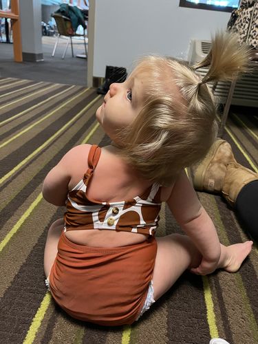 Customer photo review of Mini Sailor | Giraffe & Sienna