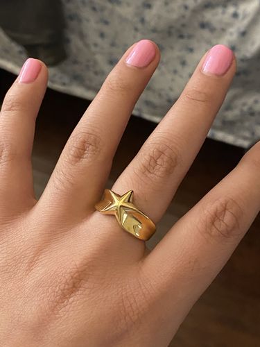 Customer photo review of Dynamite Star Ring