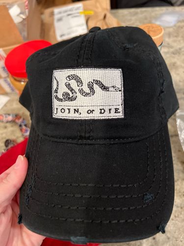 Customer photo review of TRAITOR JOE Collectors Roast