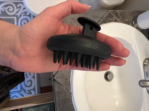 Customer photo review of The Heavenly Massage Brush