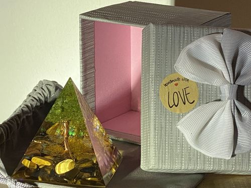 Customer photo review of Orgone Crystal Pyramids for Energy Healing Tree of Life