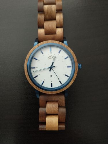 Customer photo review of Montre en Bois - Azuria