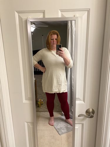 Customer photo review of Snapback™ Postpartum Leggings - Crimson