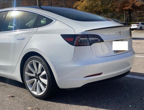 Customer photo review of Genuine Carbon Fiber Performance Spoiler for Tesla Model 3