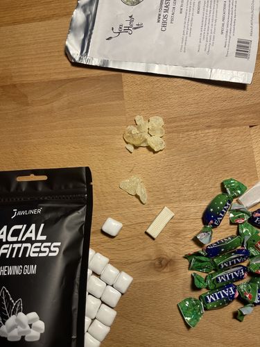 Customer photo review of JAWLINER® Fitness Chewing Gum