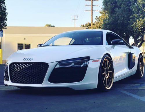 Customer photo review of 2-Piece V10-Style Side Blades / Fits R8 Coupe V8 & V10 2007-2015