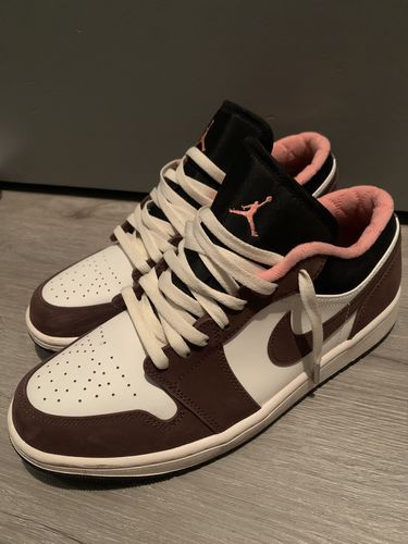Customer photo review of Sail Jordan Replacement Laces - Metal Tips (exclusive)
