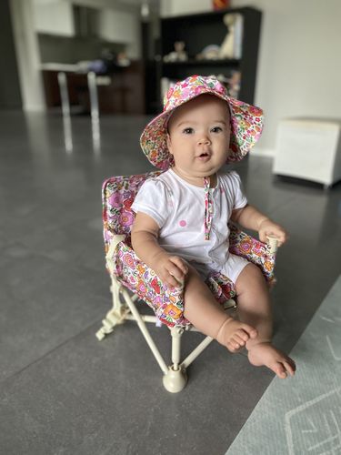 Customer photo review of Paloma baby hat