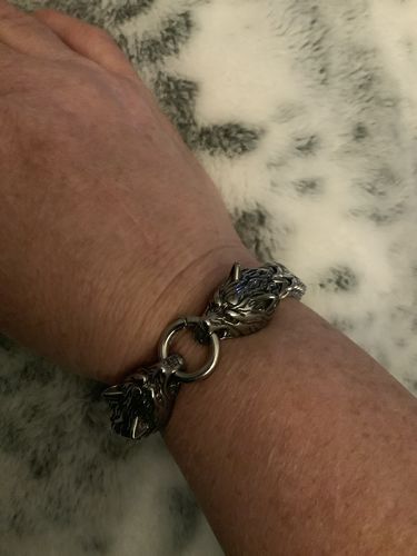 Customer photo review of Fenrir's Bite