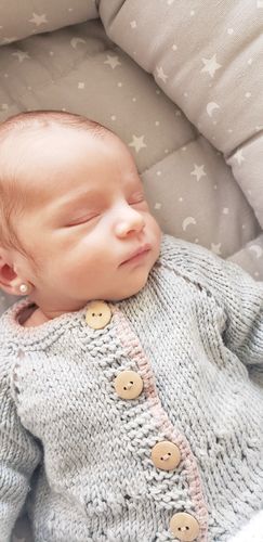 Customer photo review of AROS ABRIDORES DE BEBE PERLA 18K