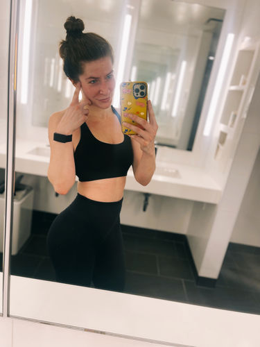 Customer photo review of The Essentials Bra / Black
