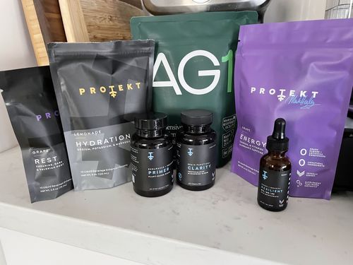 Customer photo review of Resilient + Clarity Bundle