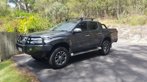 Customer photo review of Loaded 4X4 40mm Lift Kit: MITSUBISHI TRITON MQ/MR