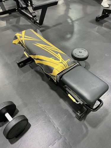 Customer photo review of Antibacterial Gym Towel: Venom Cyber Yellow