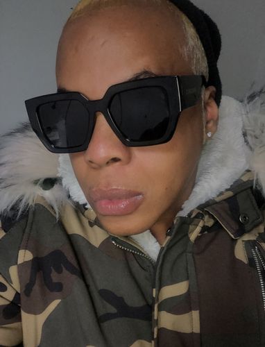 Customer photo review of Blanco XL - Black