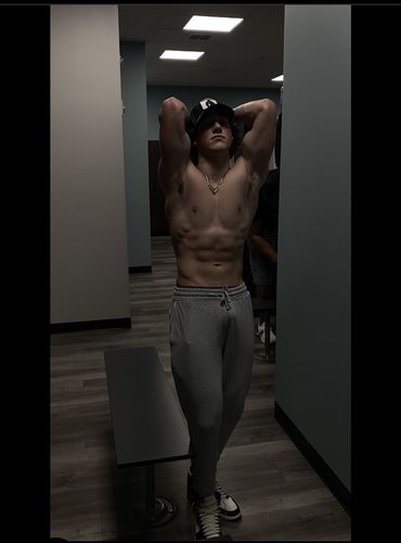 Customer photo review of Shots Fired - Preworkout