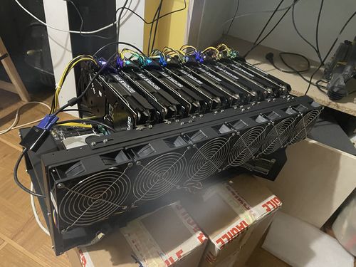Avis photo d'un client sur PC Minage Open Air Rig Mining Avec 8G Ram - 240G SSD - 3600W - 8GPU RTX 3070 Ti - 6 Fan