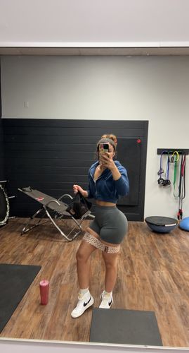 Customer photo review of In The Wild Barbell Pad