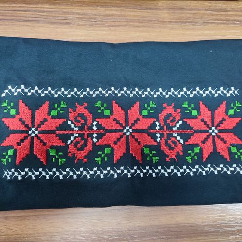 Йонка В. review of Дамска тениска бродирана с шевица "Капанска" image 1 out of 1