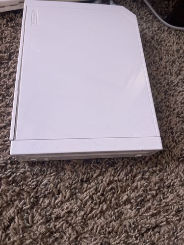 Customer photo review of Wii Console White + Choose Voomwa Remotes - Wii Sports, New Super Mario, or Mario Kart (Refurbished - Excellent)