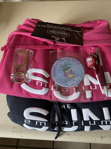 Customer photo review of TSE Hoodie - Heather Pink