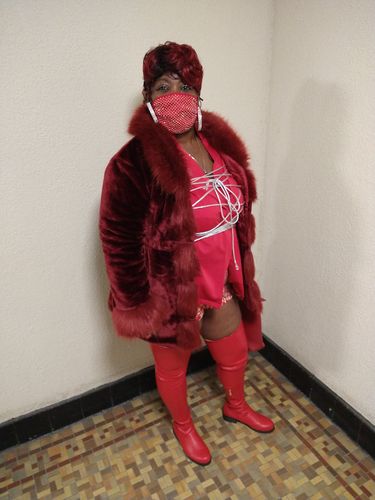 Customer photo review of Long Black Leather Boots Thigh High Flat Stretch Boot