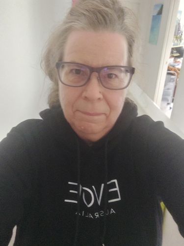 Customer photo review of Evoe Unisex Black Hoodie