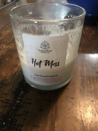 Customer photo review of Hot Mess Diamond Candle