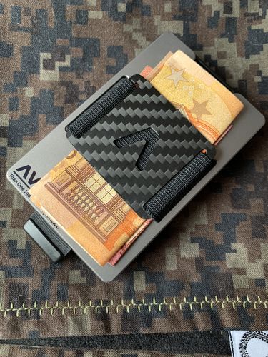Customer photo review of Titan #1 Edition | Titanium Slim Wallet