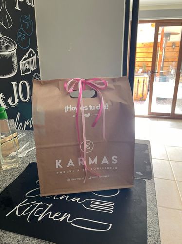Customer photo review of Caja Radiante con turbante seda (+ de $61.000 en productos)