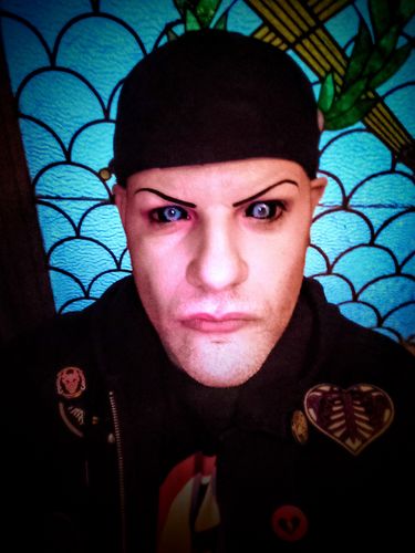 Customer photo review of Selenus Sclera Contacts