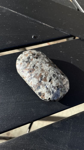 Customer photo review of Yooperlite Palm Stone