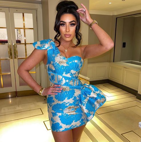 Customer photo review of Jasmin Made In House Design Delivery Is 2-4 Days
